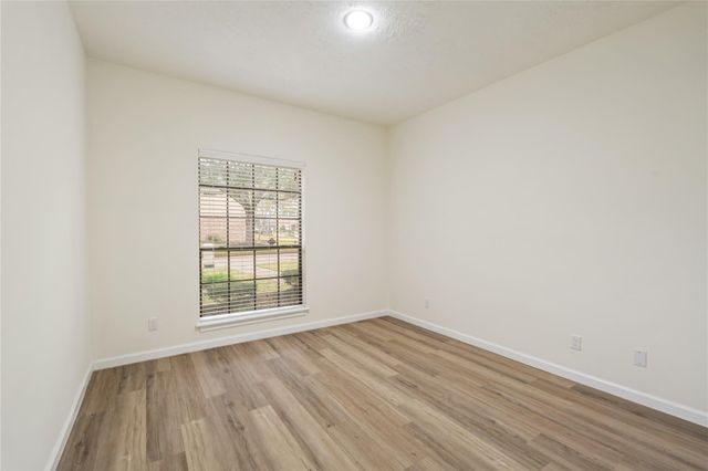 1015 Flagmore Drive, Katy, TX 77450