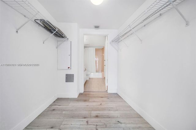 1750 N Bayshore 2001, Miami, FL 33132