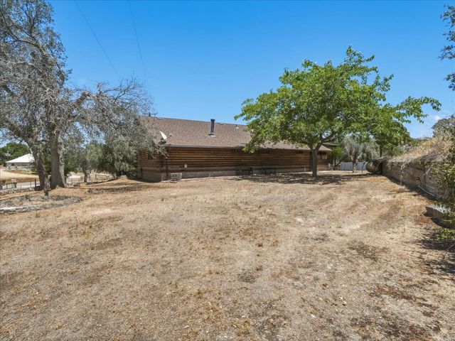 35928 Road 606, Raymond, CA 93653