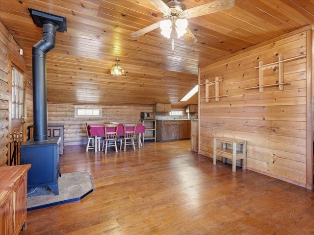 35928 Road 606, Raymond, CA 93653