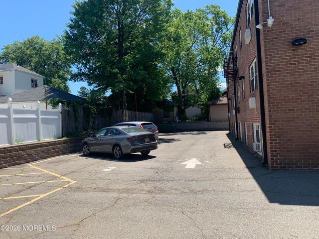5 Charles Street 4C, New Brunswick, NJ 08901