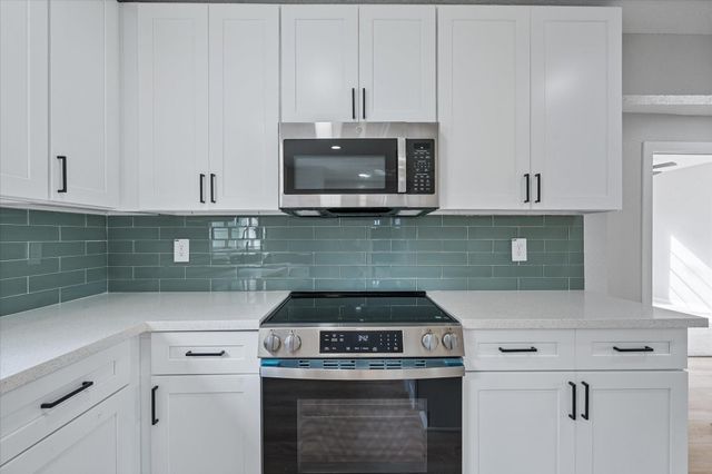 2007 Vince Street, Pasadena, TX 77502