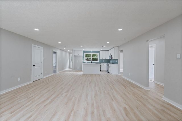 2007 Vince Street, Pasadena, TX 77502