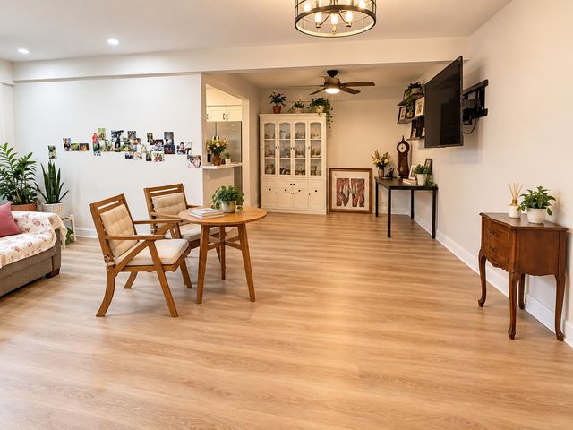 500 Washington Boulevard 102, Oak Park, IL 60302