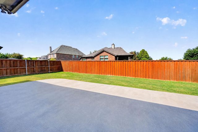 202 Buffington Avenue, Fate, TX 75189