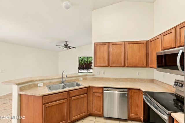 4113 E Lushfield Drive, Tucson, AZ 85756