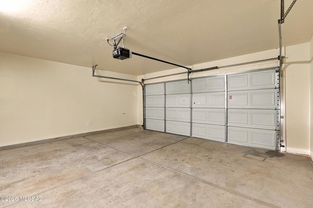 4113 E Lushfield Drive, Tucson, AZ 85756