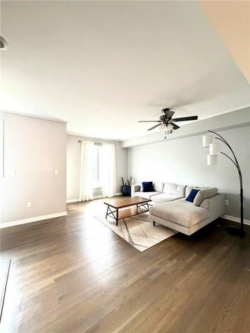 401 10th Street NW C208, Atlanta, GA 30318