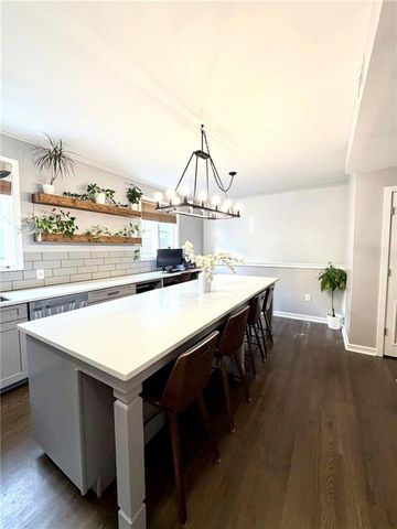 401 10th Street NW C208, Atlanta, GA 30318