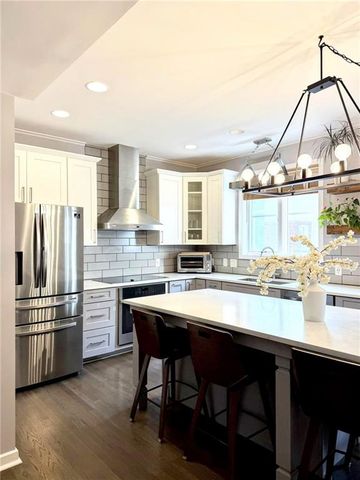 401 10th Street NW C208, Atlanta, GA 30318