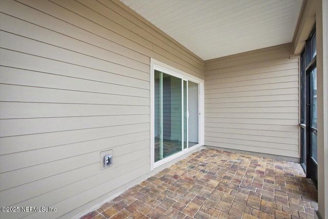 2692 FIELD DAISY Lane, Green Cove Springs, FL 32043