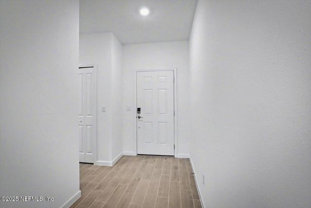 2692 FIELD DAISY Lane, Green Cove Springs, FL 32043