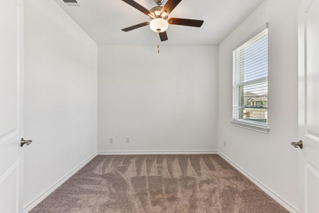 800 Long RUN, Liberty Hill, TX 78642