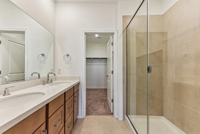 800 Long RUN, Liberty Hill, TX 78642