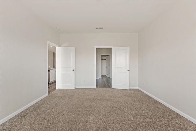 739 Wellington Drive, Lavon, TX 75166