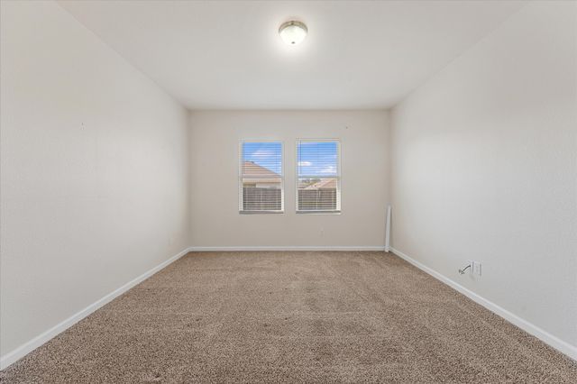 739 Wellington Drive, Lavon, TX 75166