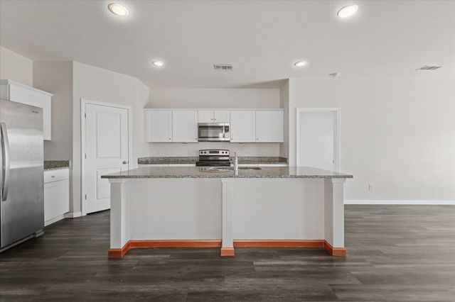 739 Wellington Drive, Lavon, TX 75166