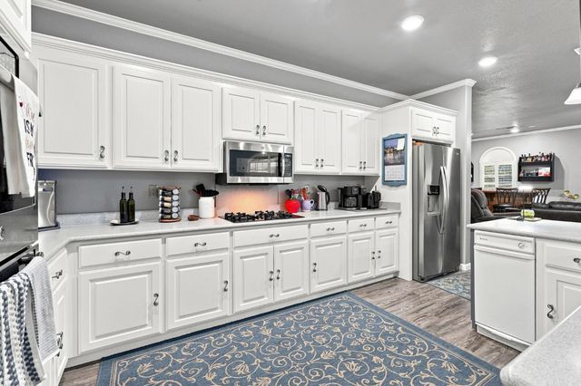 8634 Wilmot Ct, Elk Grove, CA 95624