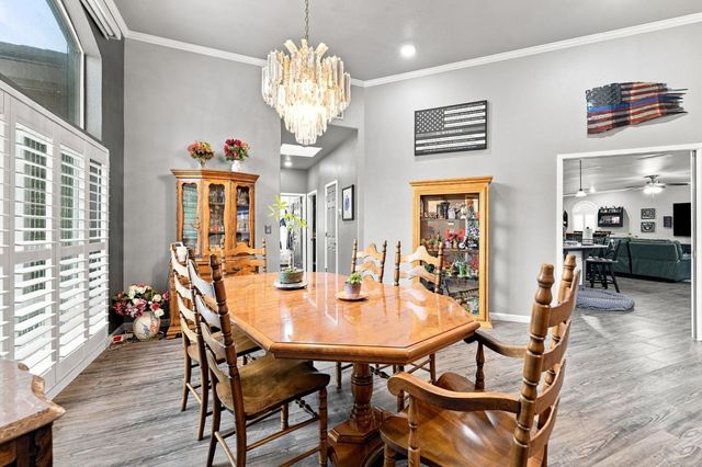 8634 Wilmot Ct, Elk Grove, CA 95624