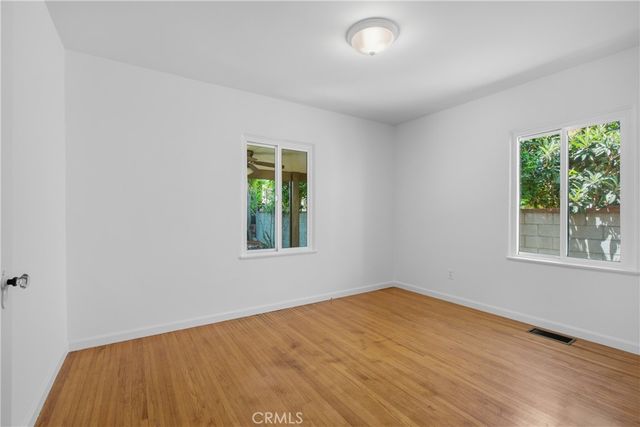 3816 E Green, Pasadena, CA 91107
