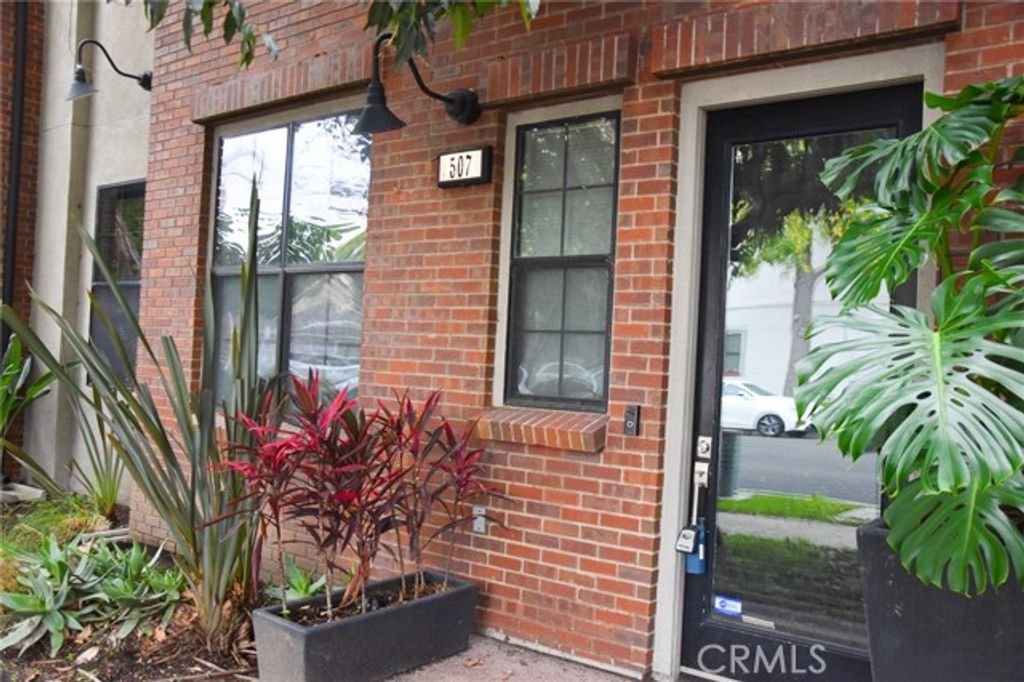 507 W Maple, Orange, CA 92868