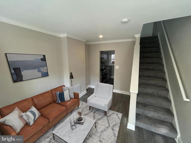 556 GOLD ST, Baltimore, MD 21217