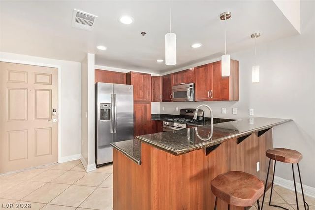 150 Las Vegas Boulevard 1918, Las Vegas, NV 89101