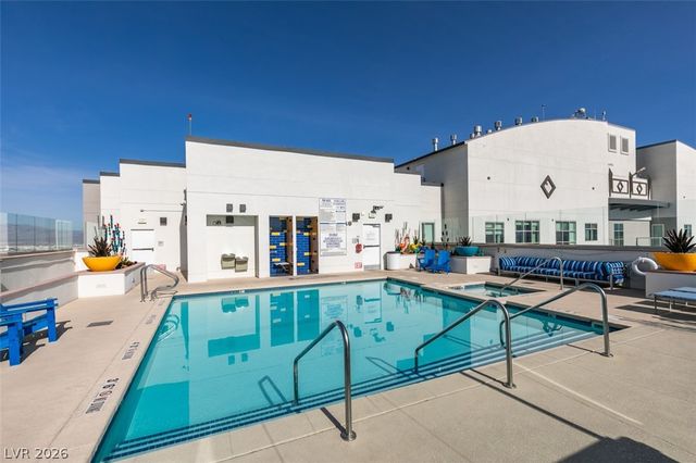 150 Las Vegas Boulevard 1918, Las Vegas, NV 89101