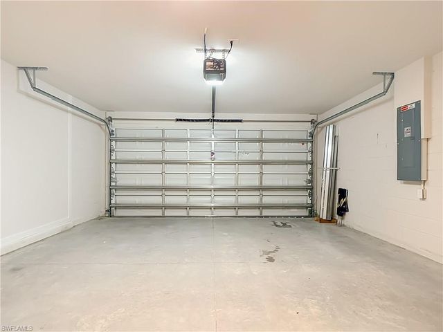14168 Hemingway Oaks TRL, Fort Myers, FL 33905