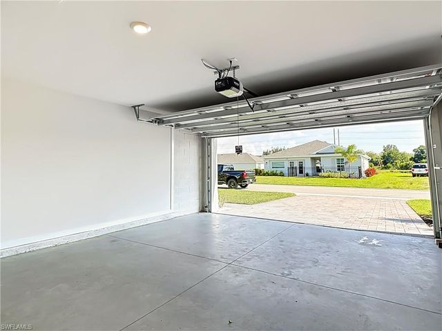 14168 Hemingway Oaks TRL, Fort Myers, FL 33905