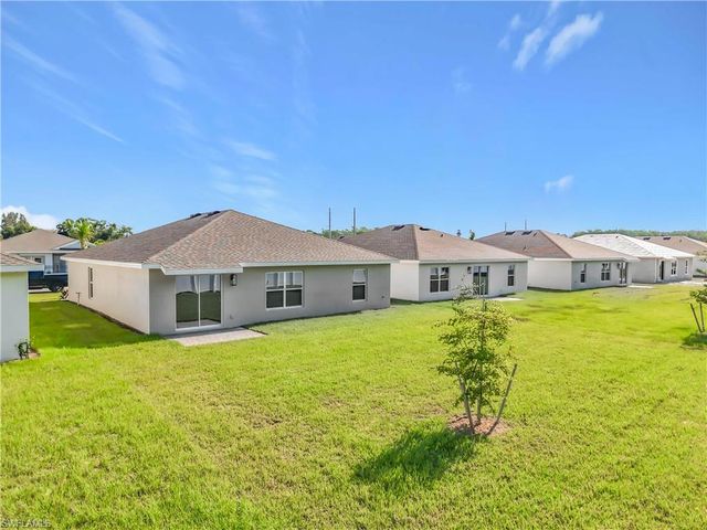 14168 Hemingway Oaks TRL, Fort Myers, FL 33905