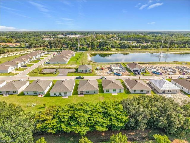 14168 Hemingway Oaks TRL, Fort Myers, FL 33905