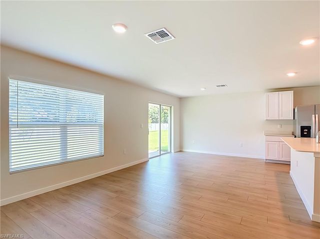 14168 Hemingway Oaks TRL, Fort Myers, FL 33905