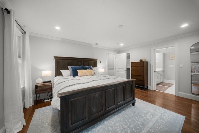94 East Side Parkway 94, Newton, MA 02458