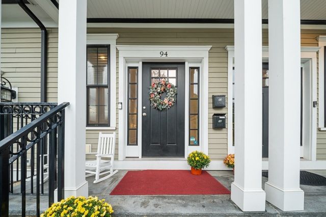 94 East Side Parkway 94, Newton, MA 02458