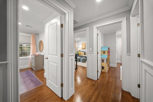 94 East Side Parkway 94, Newton, MA 02458