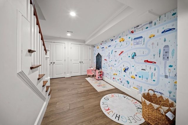 94 East Side Parkway 94, Newton, MA 02458