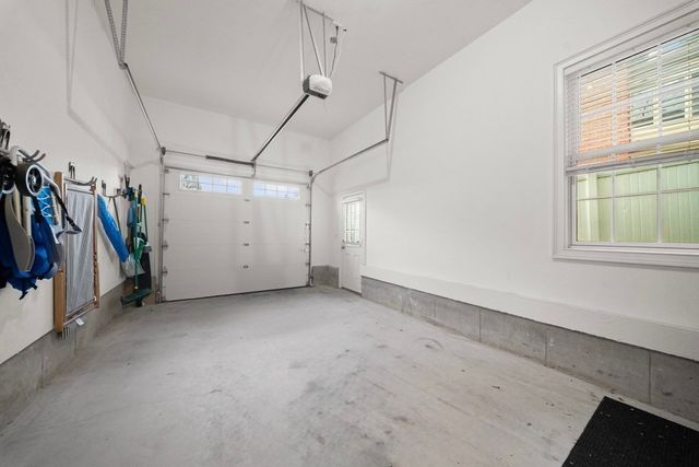94 East Side Parkway 94, Newton, MA 02458