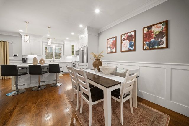 94 East Side Parkway 94, Newton, MA 02458
