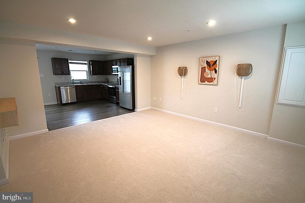 147 NELSON LN, Pottstown, PA 19464 — photo 3