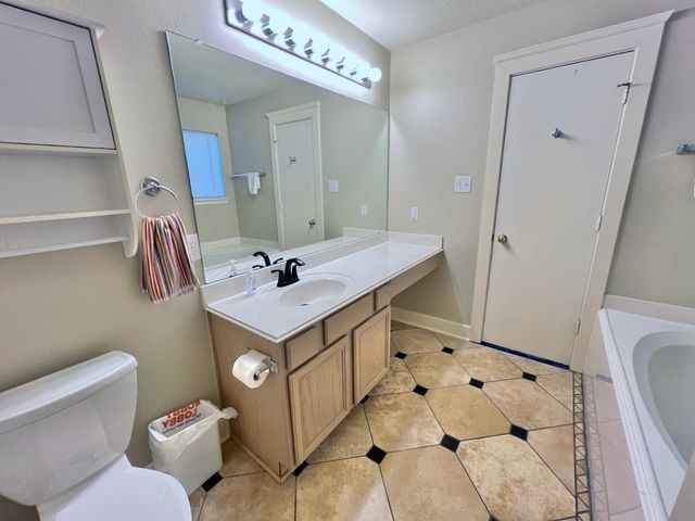 26848 Manor Crest Court, Kingwood, TX 77339