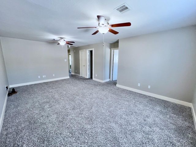 26848 Manor Crest Court, Kingwood, TX 77339