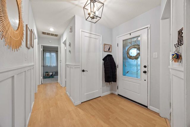 3105 Berkshire Way, Sacramento, CA 95864