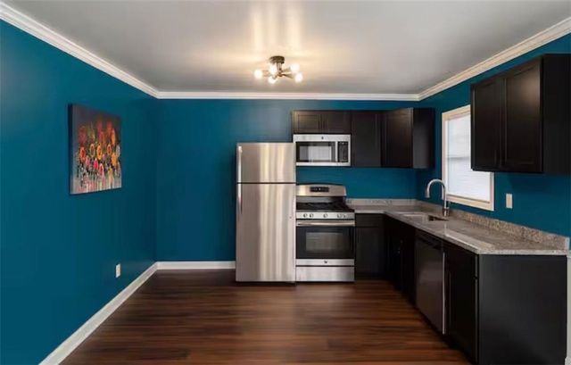 2958 Holcomb Court, East Point, GA 30344