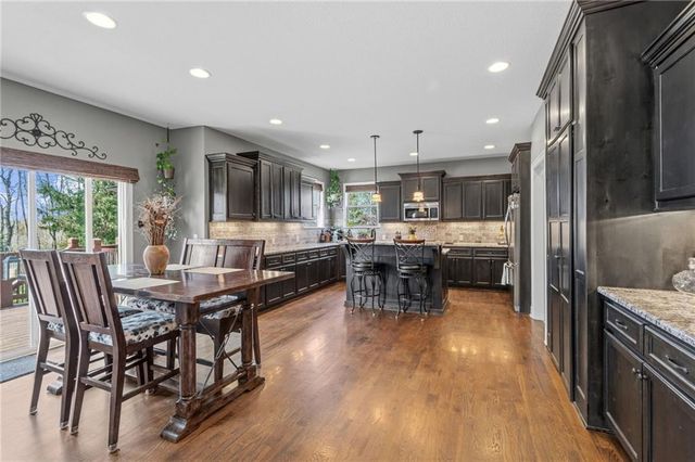 830 Evergreen Street, Basehor, KS 66007