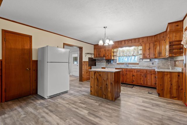 253 Castleberry Street, Rossville, GA 30741