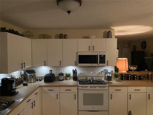 10328 SUMMERVIEW CIRCLE, Riverview, FL 33578