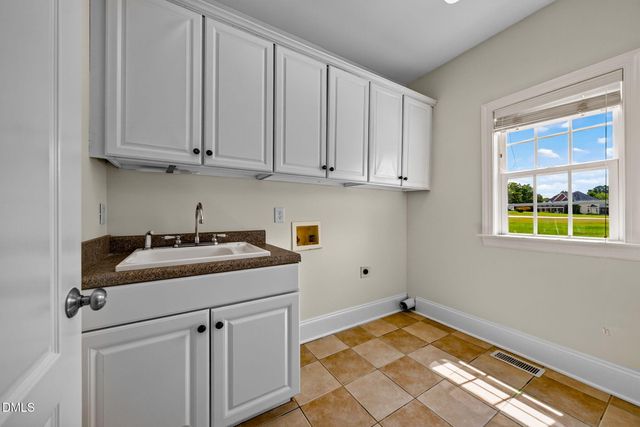 1104 Tavernier Knoll Lane, Raleigh, NC 27603