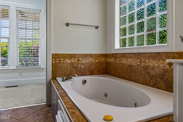 1104 Tavernier Knoll Lane, Raleigh, NC 27603