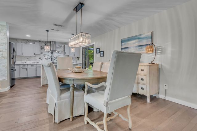 3449 WT PARR Road W, Grapevine, TX 76051